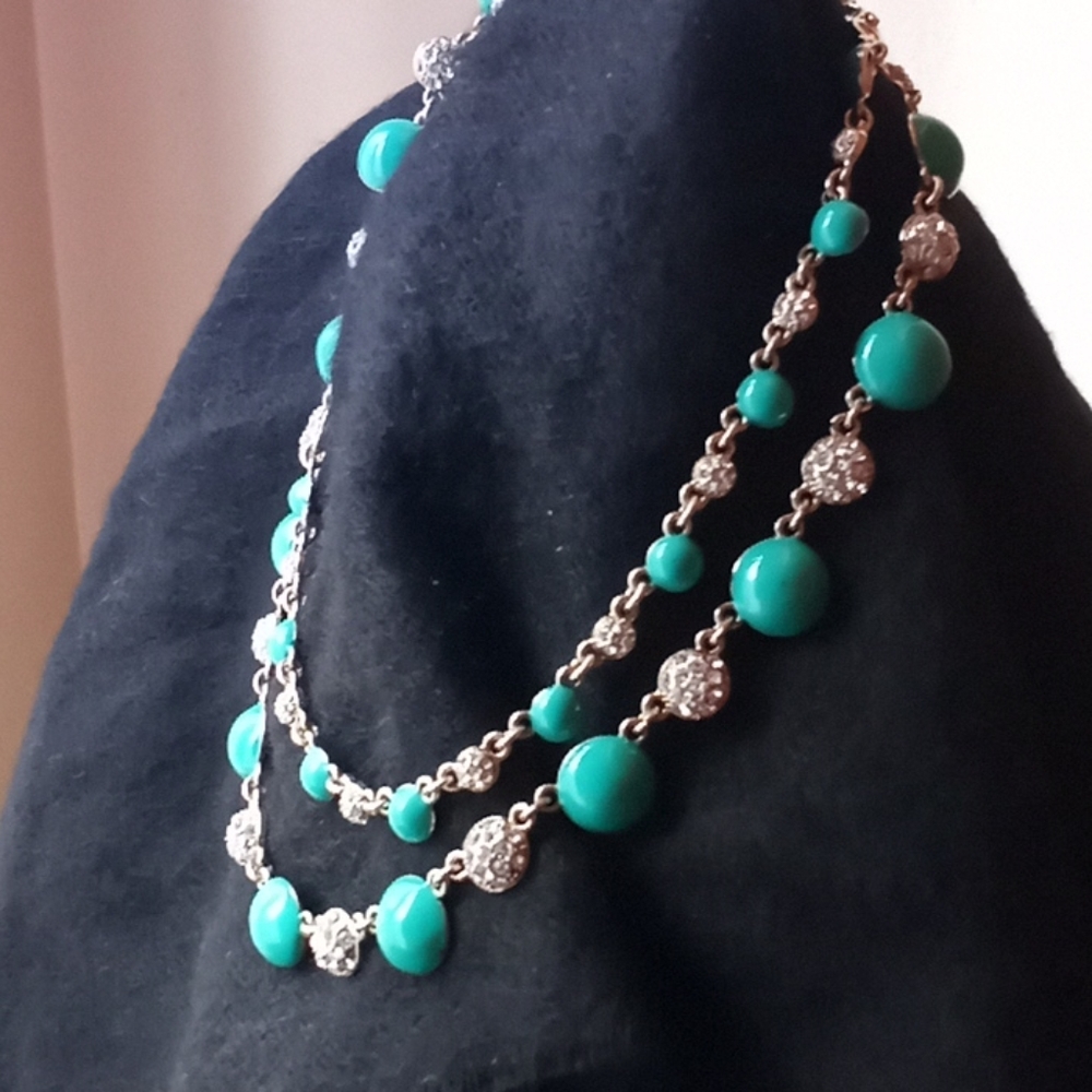Ann Taylor RARE double chain set (889)